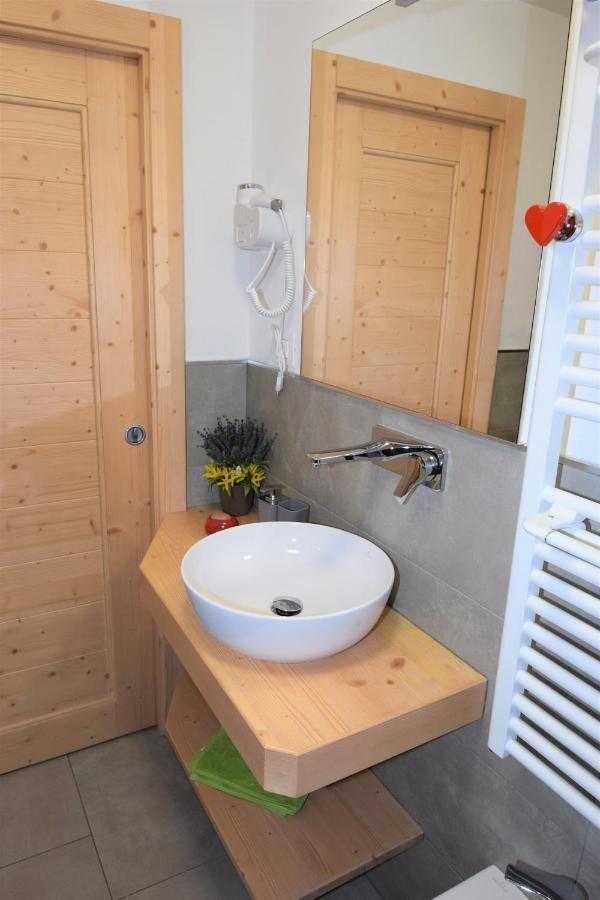 Apartament Cesa Valeria E Cesa Giulio Campitello di Fassa Zewnętrze zdjęcie